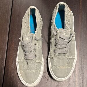 Blowfish Gray Athletic Shoes